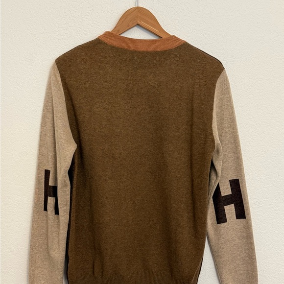 Brown and Tan Horse Motif Sweater - Picture 5 of 7